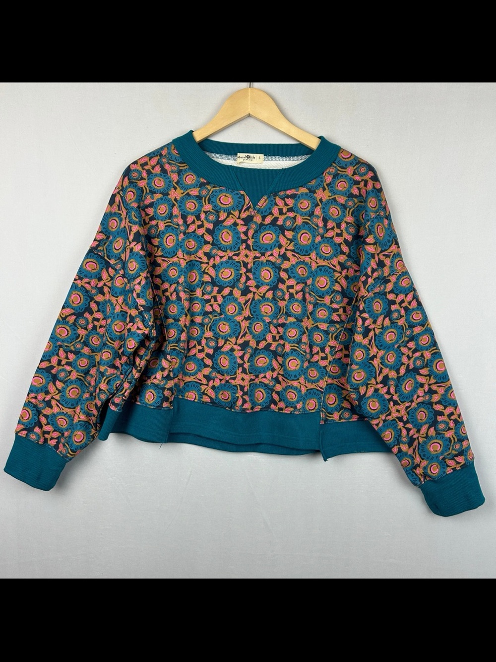 NATURAL LIFE SELAH SWEATSHIRT